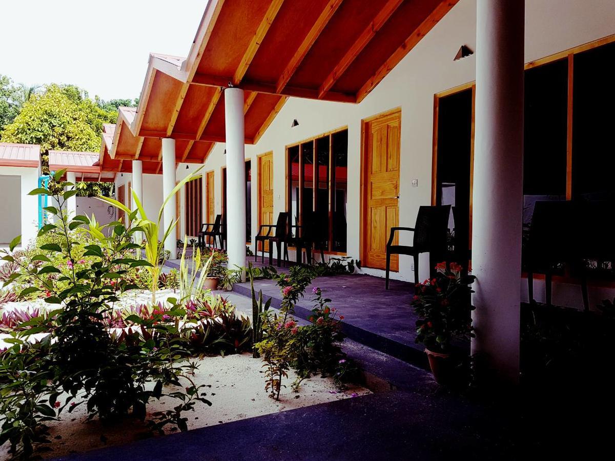 Thoddoo Beach Holiday Екстериор снимка