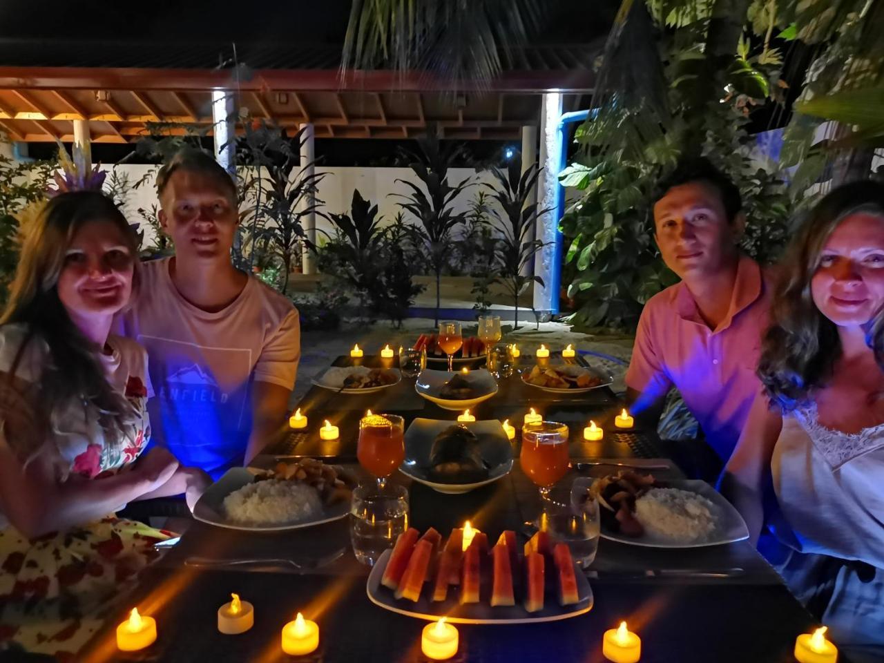 Thoddoo Beach Holiday Екстериор снимка